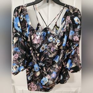 Gianni Bini off the shoulder blouse